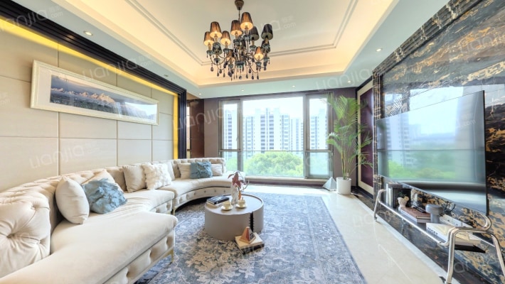 九龙仓玺园二手房实景图