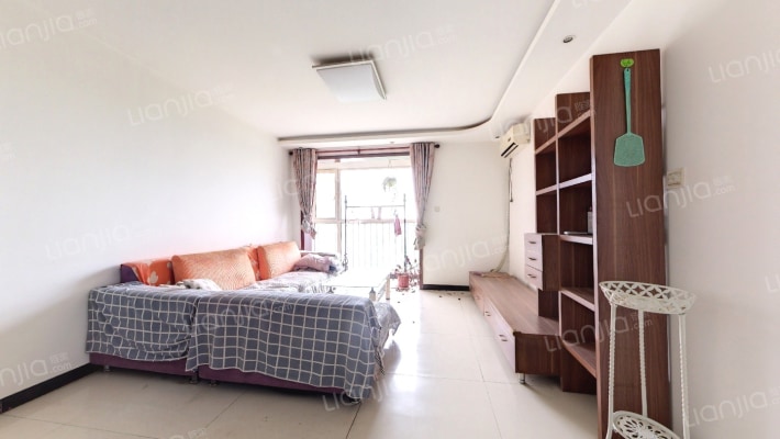 腾龙家园三区二手房实景图