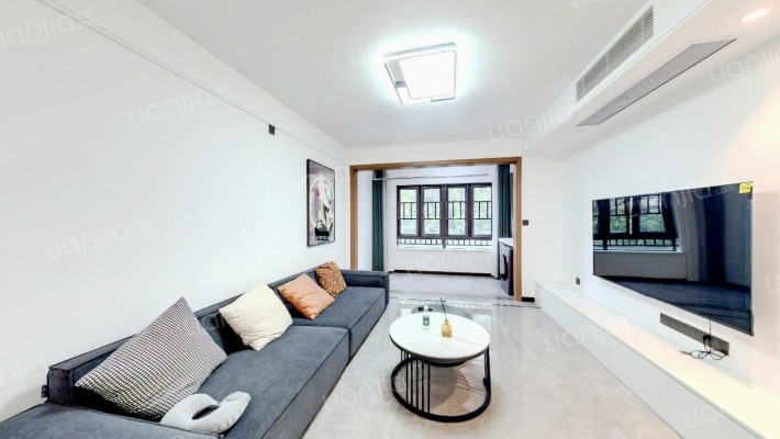 卓越江岸二手房实景图