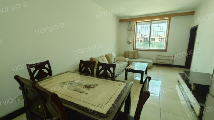 长运大院二手房实景图