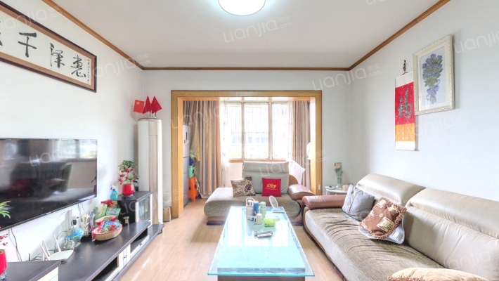 新新街138号二手房实景图