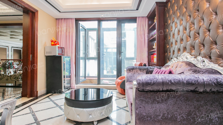 圣地维拉二手房实景图