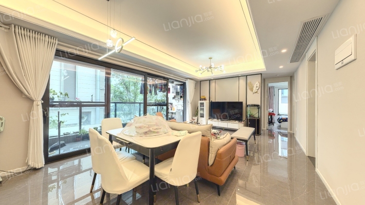 金科博翠湾二手房实景图