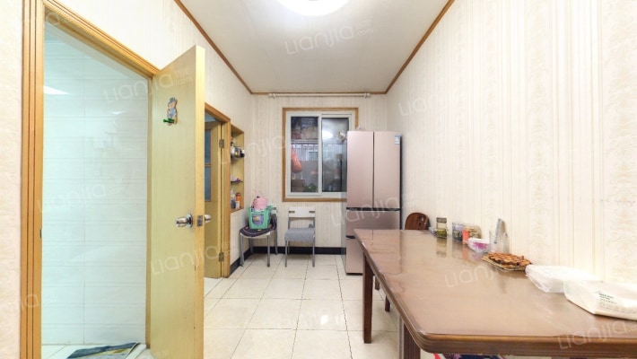 水西门大街二手房实景图