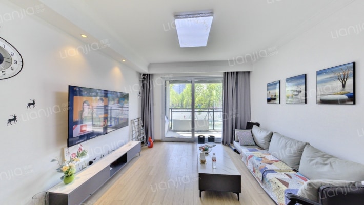 和熙湾花苑二手房实景图