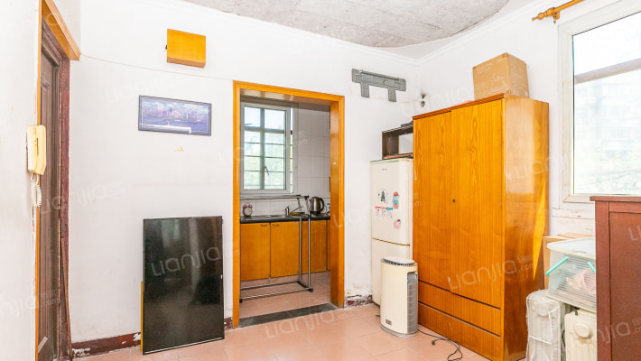 凉二小区二手房实景图