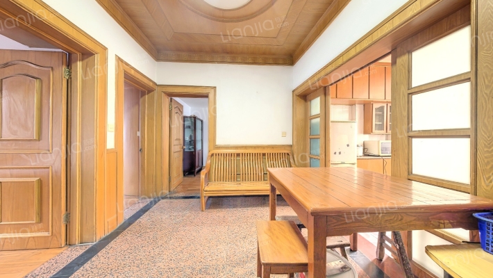 闸北新村二手房实景图