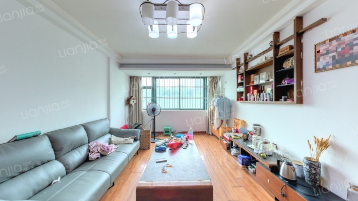 吉豪花园二手房实景图