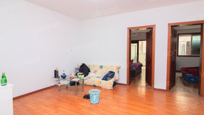 东岳巷十四号大院二手房实景图