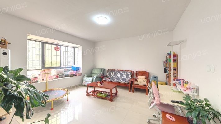 同城四季南座二手房实景图