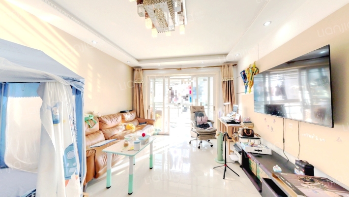 绿地名人坊二手房实景图