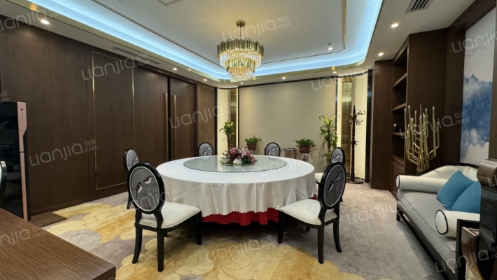 万众国际二手房实景图