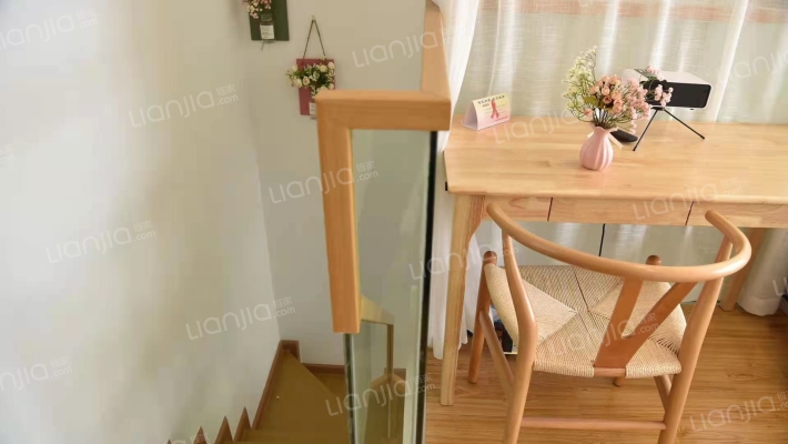 富力湖滨悦居二手房实景图