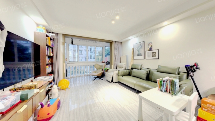 香树丽舍二手房实景图