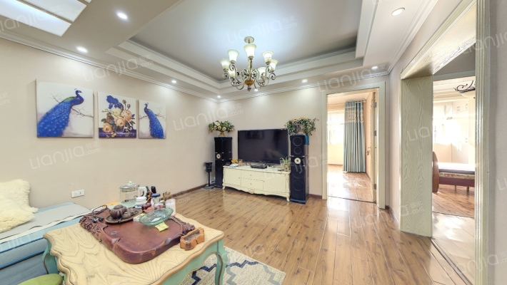 港信小区二手房实景图