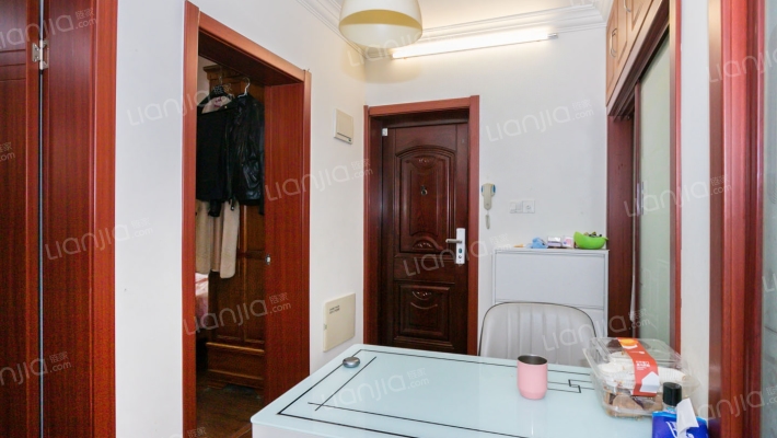 同济新村二手房实景图