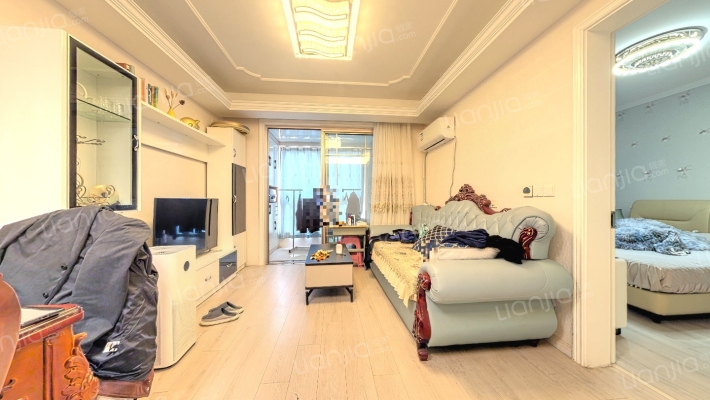 太仓依云四季苑二手房实景图