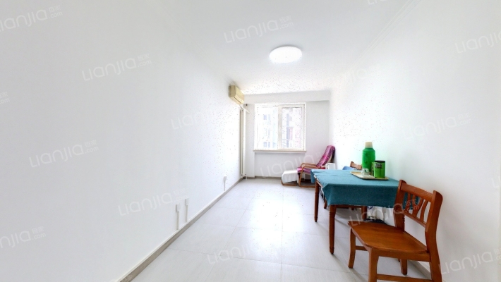 贾家花园小区二手房实景图