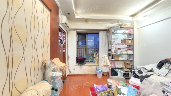 荷花名都二手房实景图