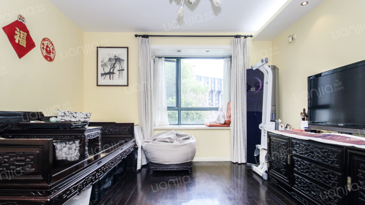 瑞丽公寓二手房实景图