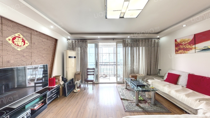 新天地二手房实景图