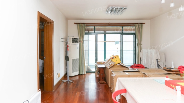 天宝绿洲二手房实景图