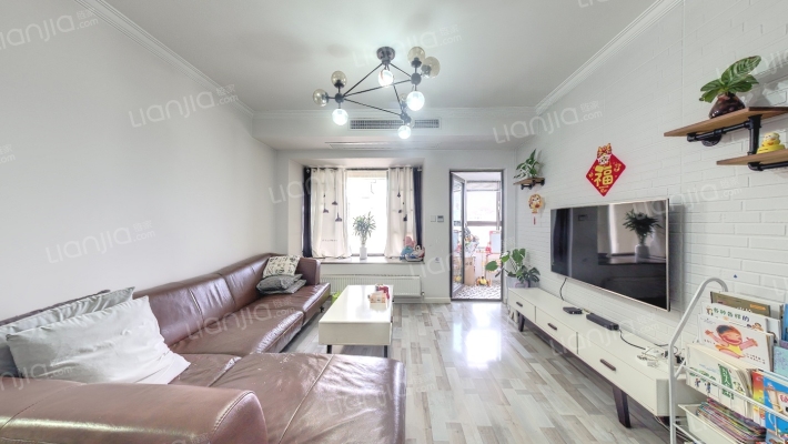 皇冠国际社区三期二手房实景图