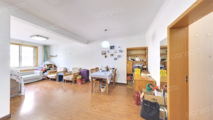 沁苑二村二手房实景图