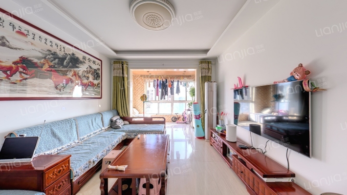 五湖名邸东区二手房实景图