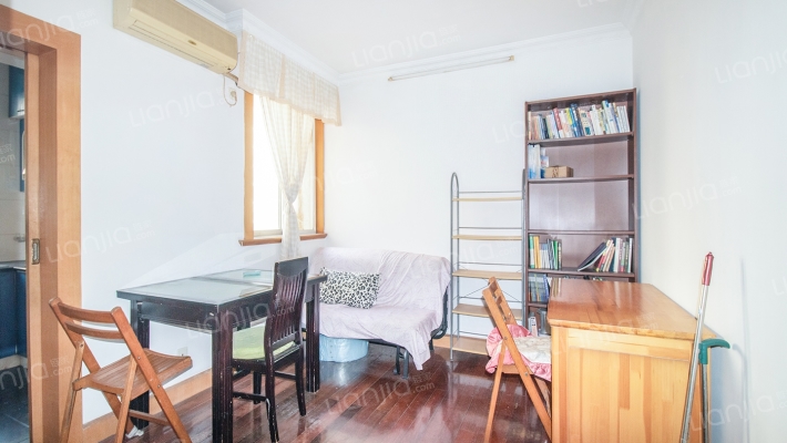 金桥花苑二手房实景图