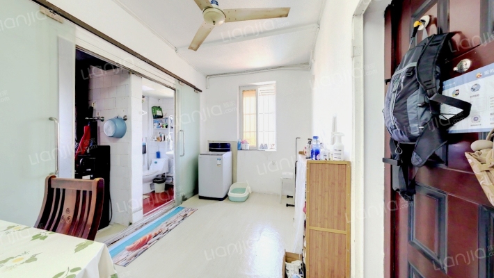 绿梅一村二手房实景图