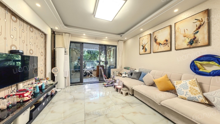 保利花园三期二手房实景图