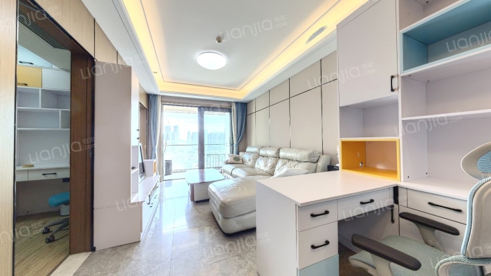 勤诚达前海世界二手房实景图