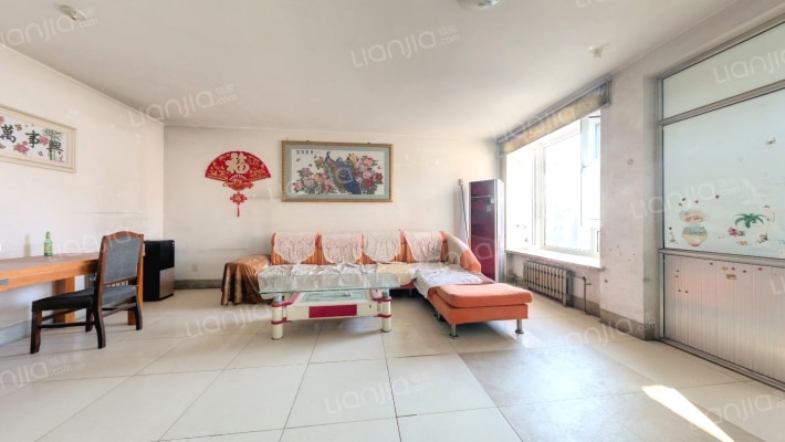 金色雅居南区二手房实景图