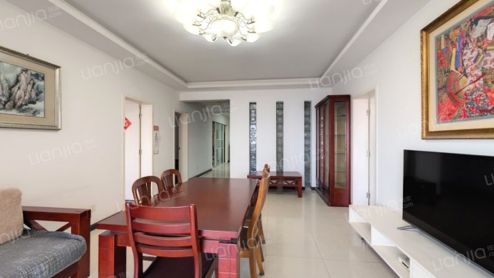 龙凤花园隽凤园二手房实景图