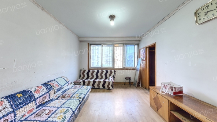 南方花园C1区二手房实景图