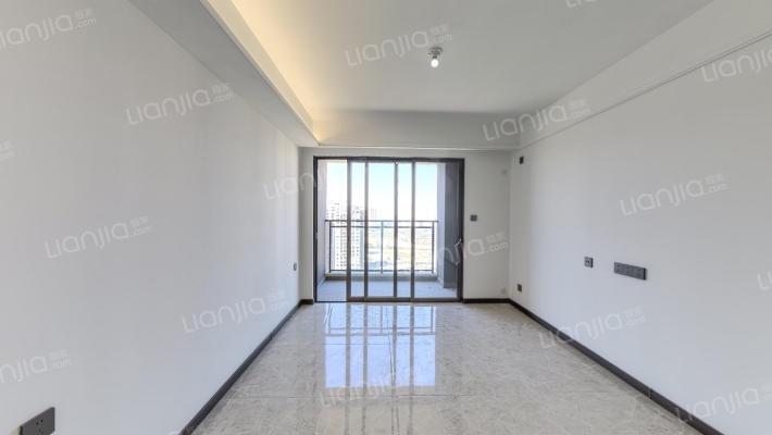 万科璞悦山二手房实景图