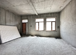 整租·红星威尼斯庄园 4室2厅 南/北_红星威尼斯庄园租房