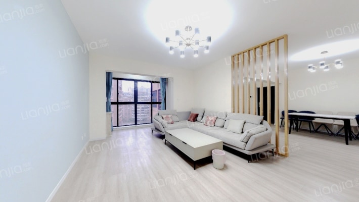 西岸翠景二手房实景图