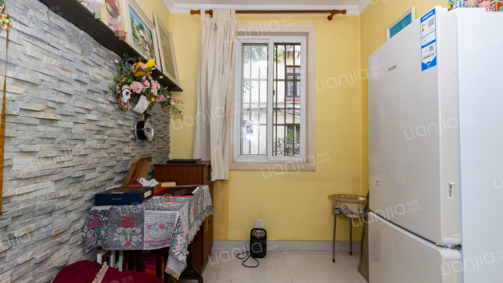 清真小区二手房实景图