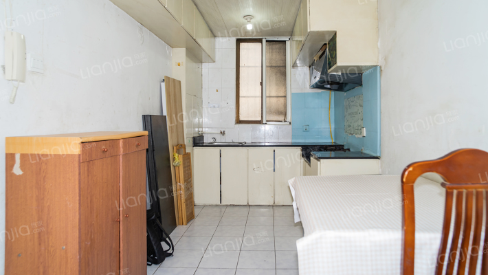 鸿宝二村二手房实景图