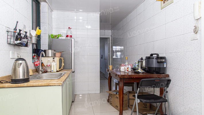 宾阳路居民区二手房实景图