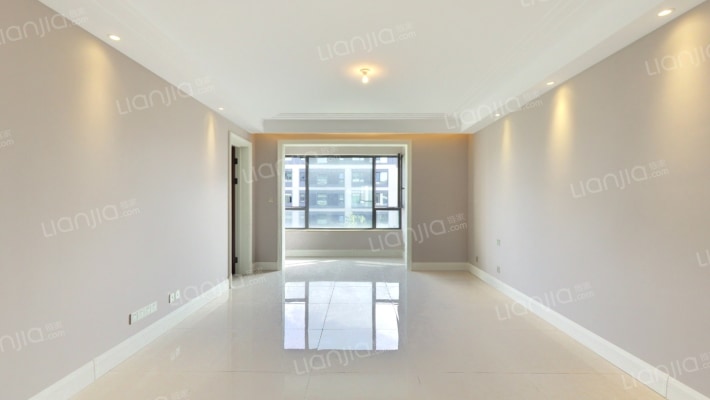 融创御湖宸院二手房实景图