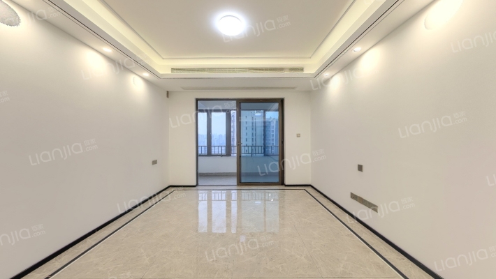 十里长江澜庭北区二手房实景图