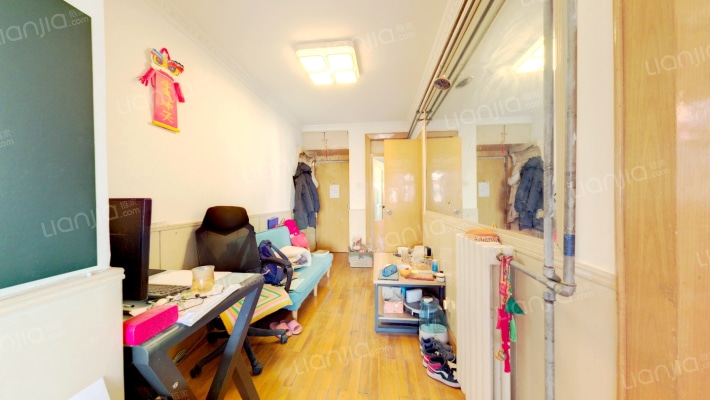 伏龙山二手房实景图