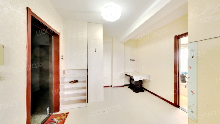 东滩街回迁安置小区二手房实景图