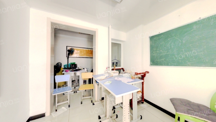 尖岭小区二手房实景图