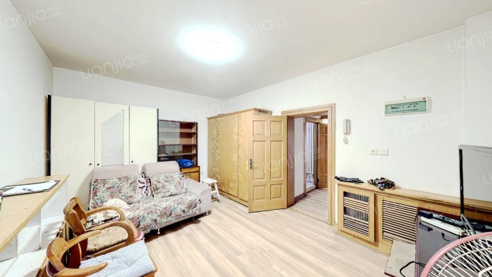 东财烛光园二手房实景图