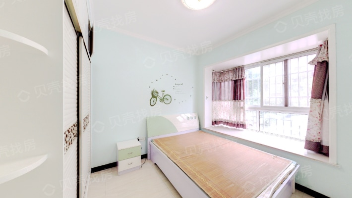 明珠港湾双气4室精装通厅通透 可以按揭 上 学近-卧室B