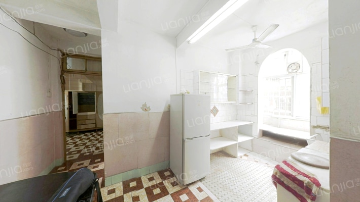 汀州馆新村二手房实景图